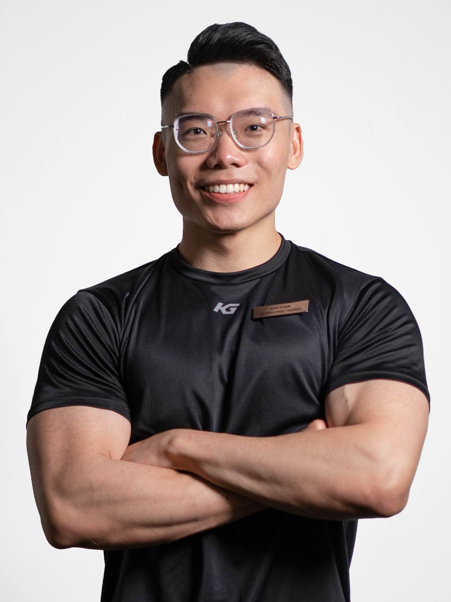 Kampung Gym trainer- Victor